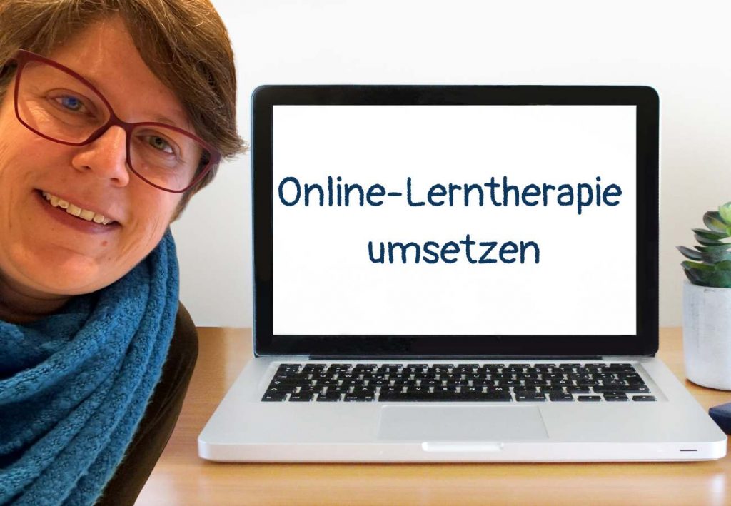 Sabine Landua mit Laptop im Hintergrund, Text: Online-Lerntherapie umsetzen