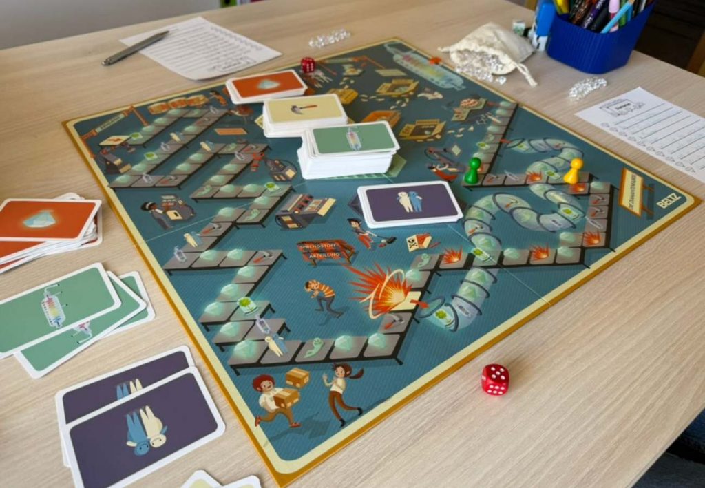 Spiel "Die Diamentenfabrik", Spielplan und Karten