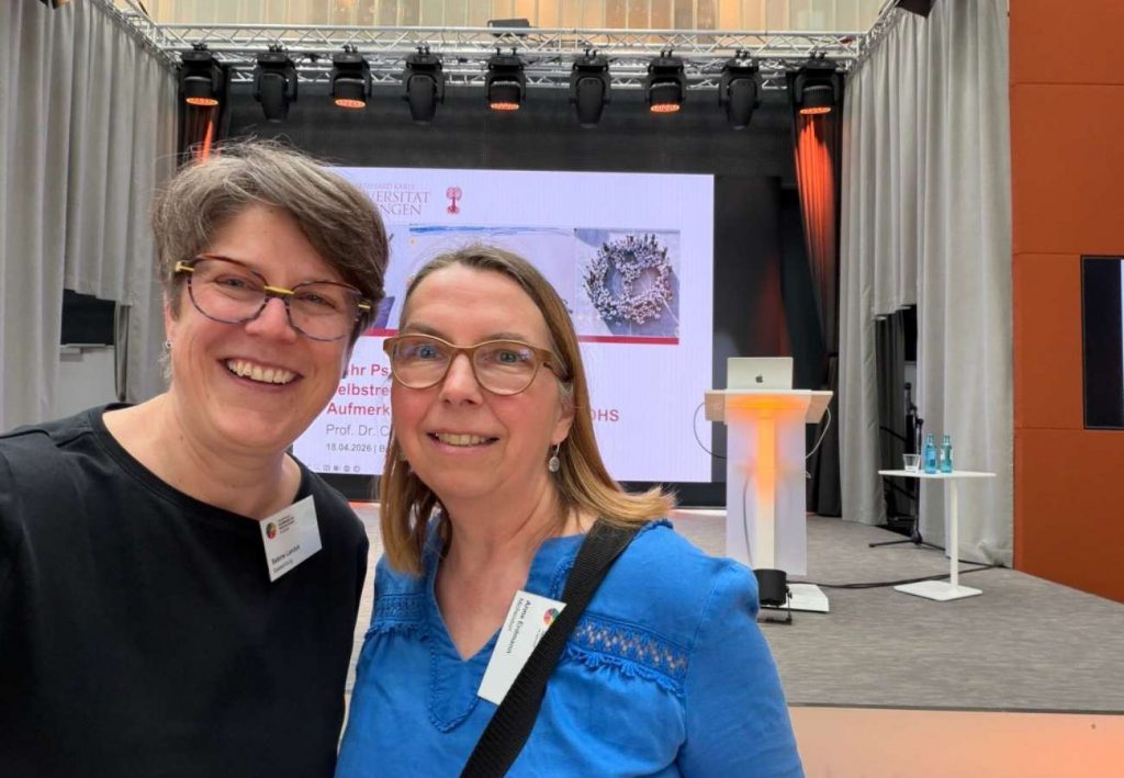 Sabine Landua und Anne, die sich für den Newsletter bedankt hat